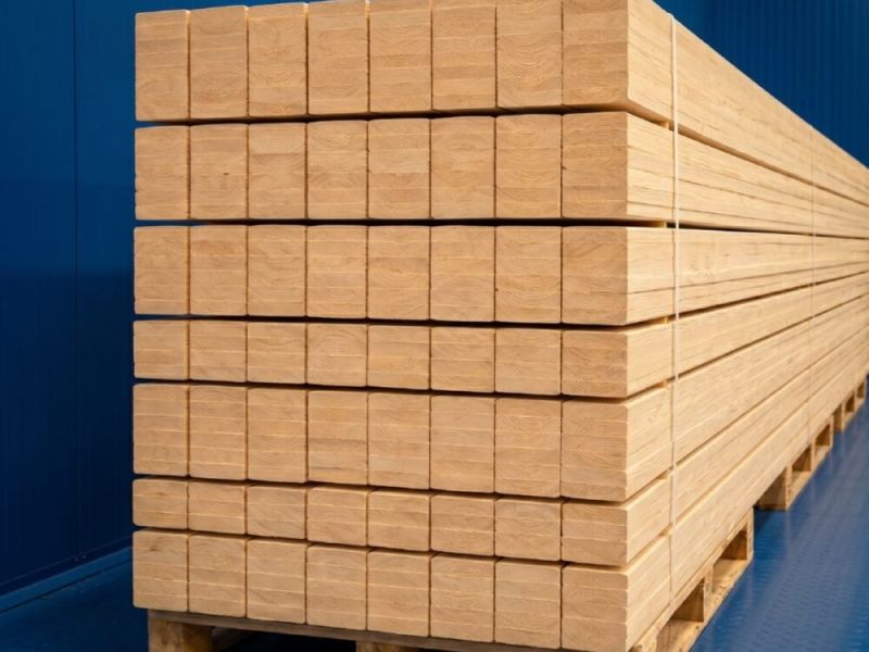 Главная Доска обрезная естественной влажности 25×120×6000 мм сосна 1 сорт